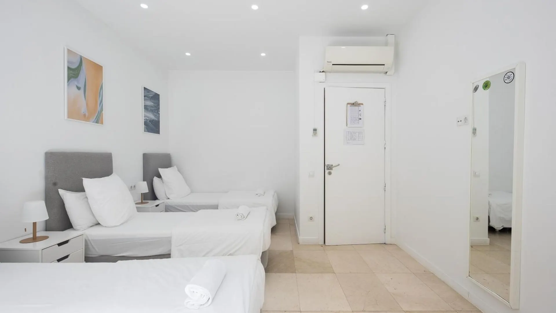 No Limit Barcelona Central Hostel