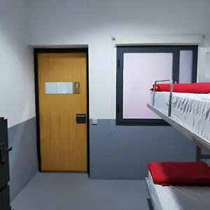 https://traveller-box-hostel.es-andalucia.com